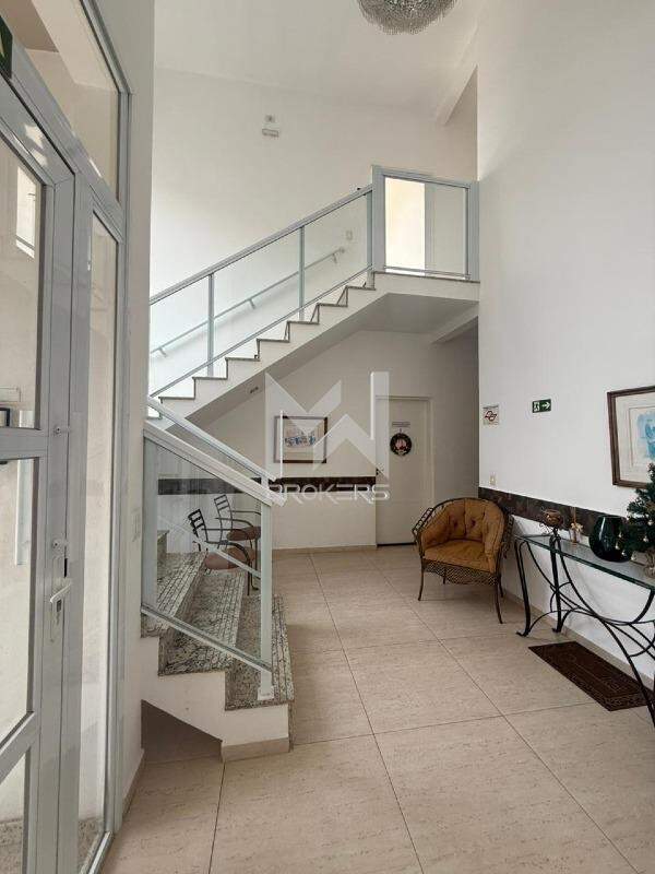 Sala para aluguel no Santa Rosa: hall de acesso