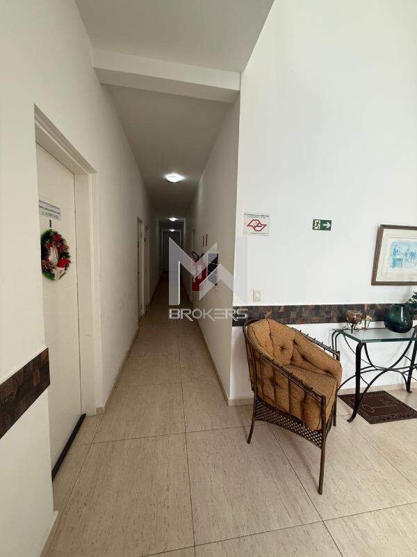 Sala para aluguel no Santa Rosa: hall de acesso