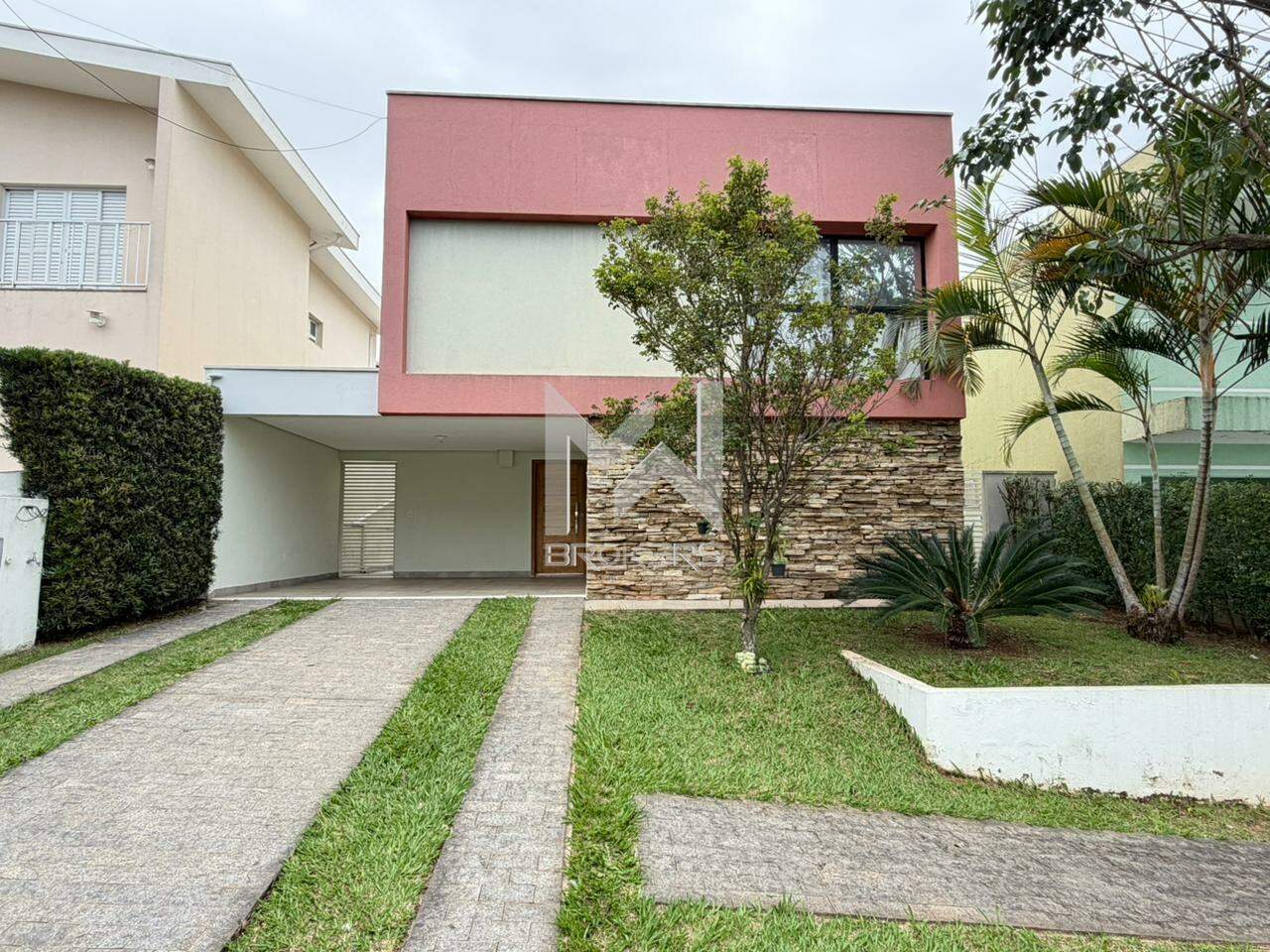 Casa em Condomínio à venda no Chácara das Nações: fachada