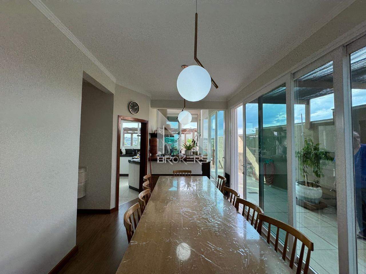 Casa em Condomínio à venda no Swiss Park: sala de refeições