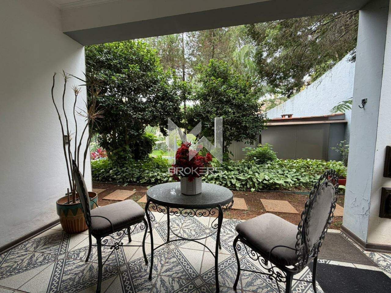 Casa em Condomínio à venda no Condomínio Marambaia: varanda