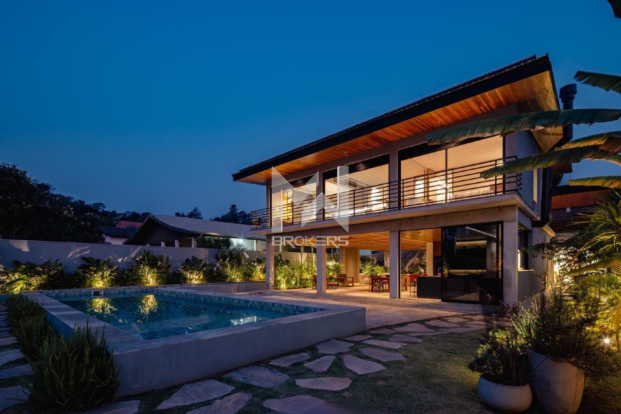 Casa em Condomínio à venda no Condomínio Marambaia: fundos