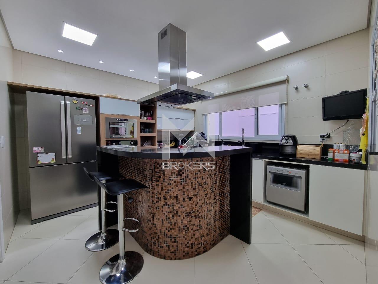 Casa em Condomínio para aluguel no Pinheirinho: cozinha