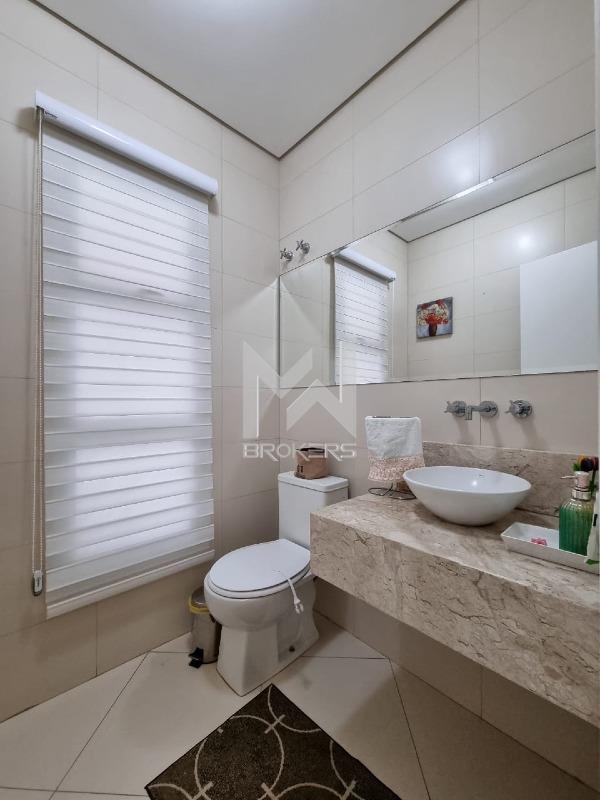 Casa em Condomínio para aluguel no Pinheirinho: lavabo