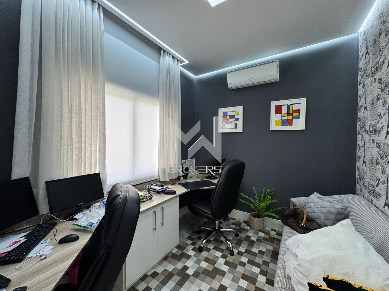 Casa em Condomínio à venda no Condomínio Bosque de Grevílea: escritório