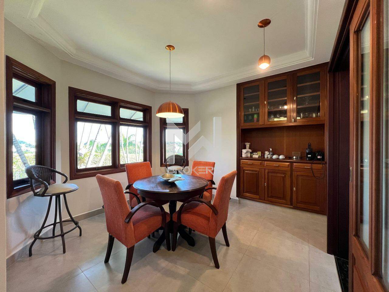 Casa à venda no Condomínio Marambaia: Sala de jantar