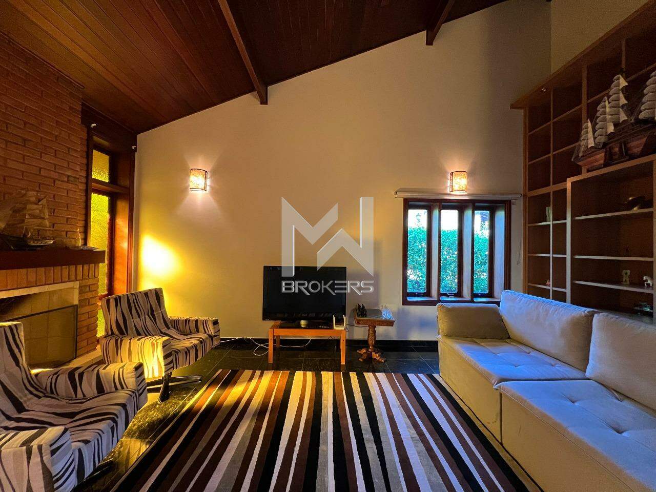 Casa à venda no Condomínio Marambaia: Sala de estar