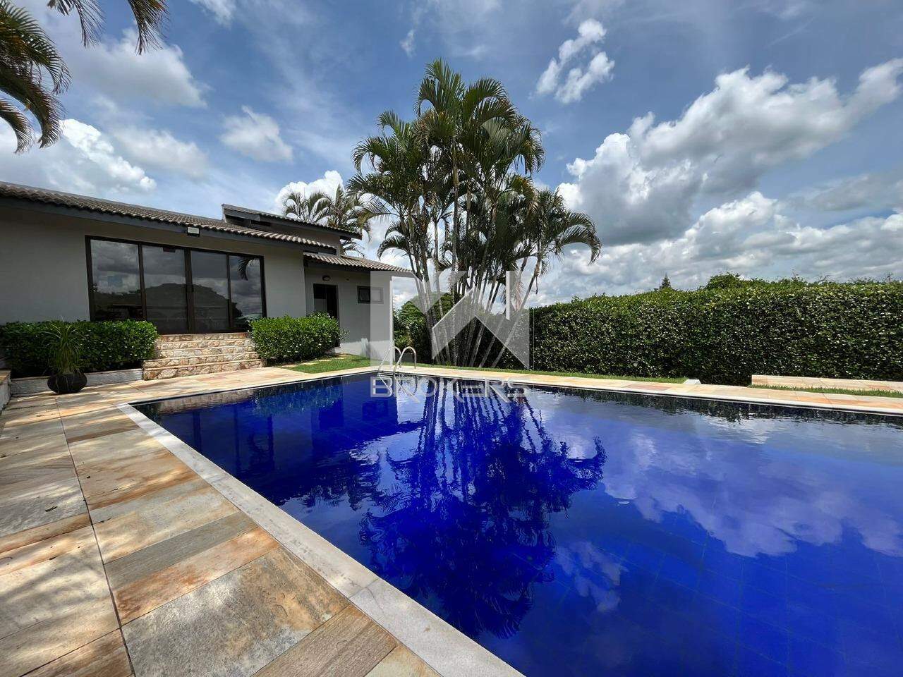 Casa em Condomínio à venda no Condomínio Marambaia: área piscina