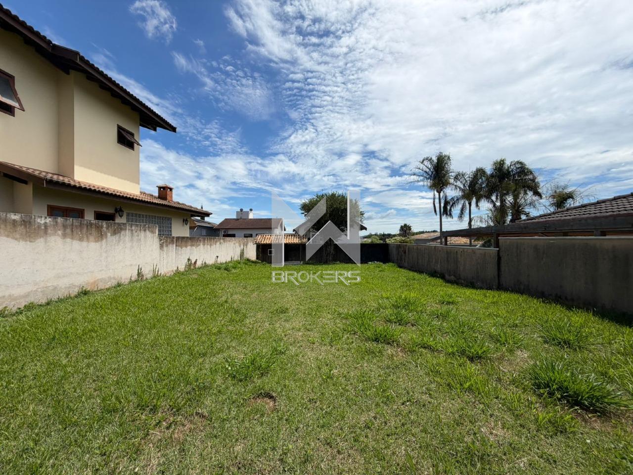 Terreno à venda no Chácaras Alpina: terreno