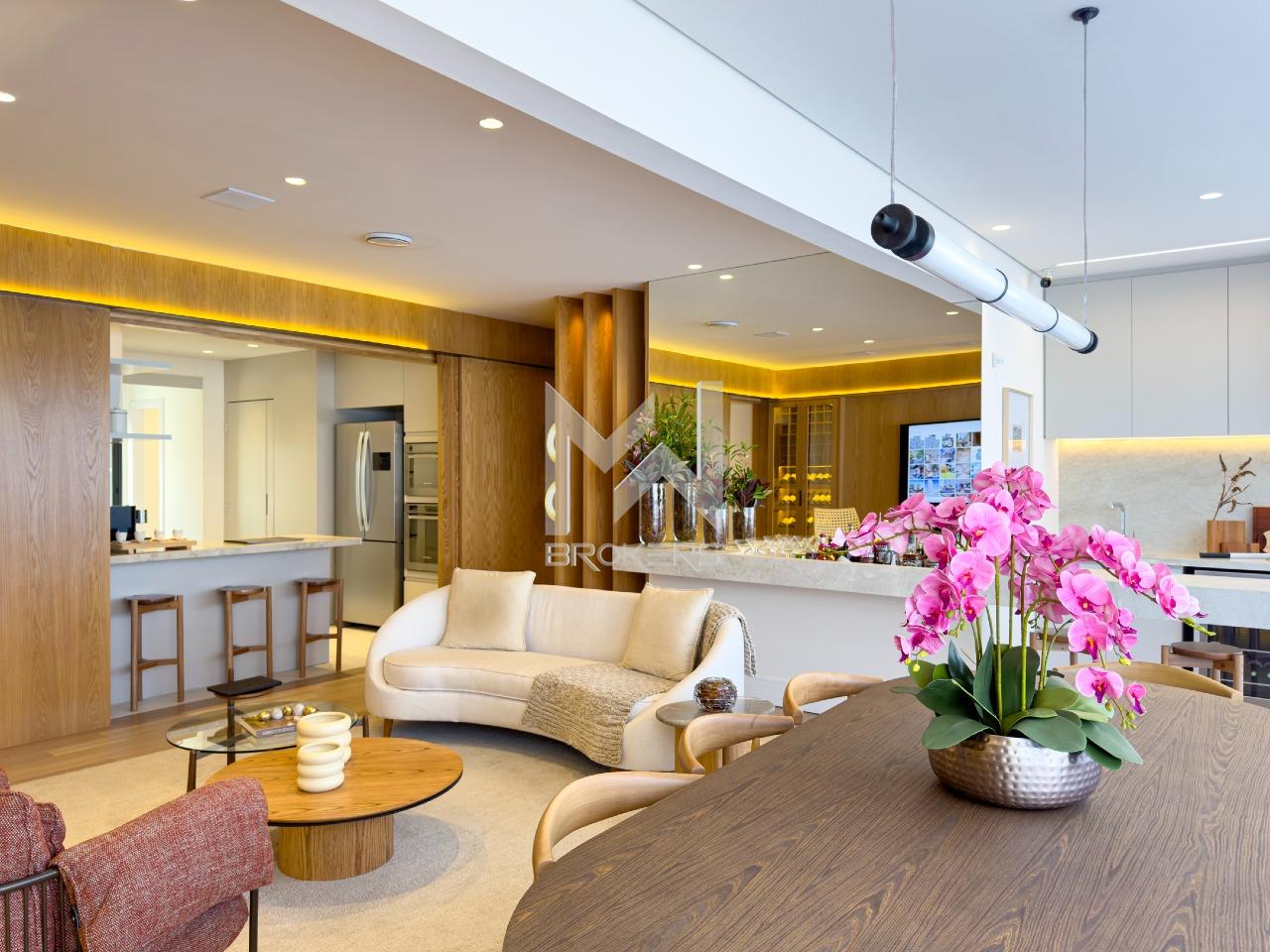 Apartamento à venda no Cambuí: decorado