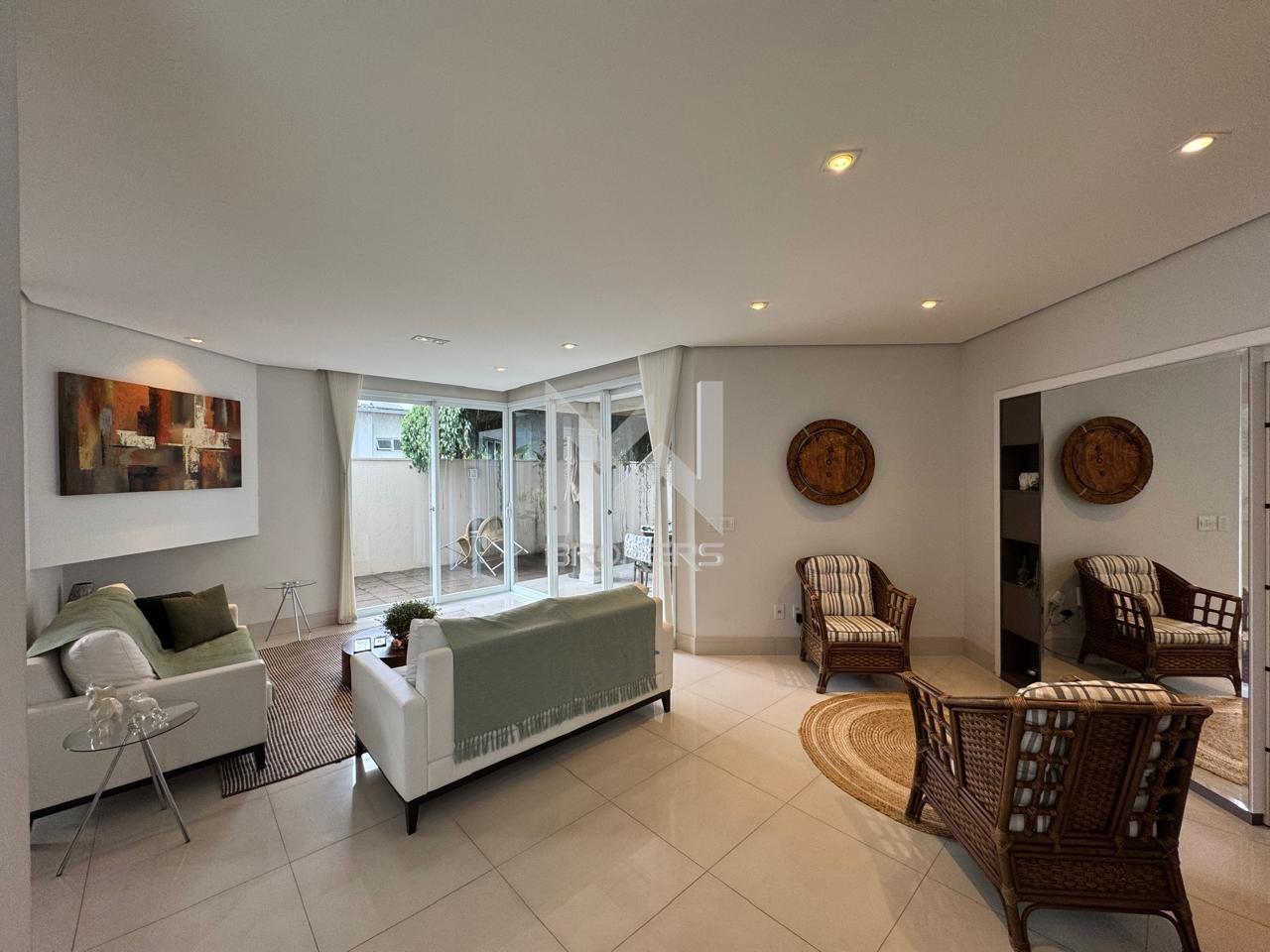 Casa em Condomínio para aluguel no Swiss Park: salas