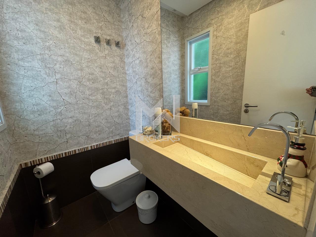 Casa em Condomínio para aluguel no Swiss Park: lavabo