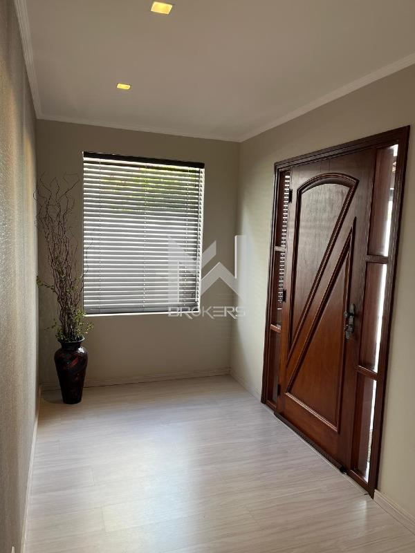 Casa em Condomínio à venda no Condomínio Marambaia: hall de entrada