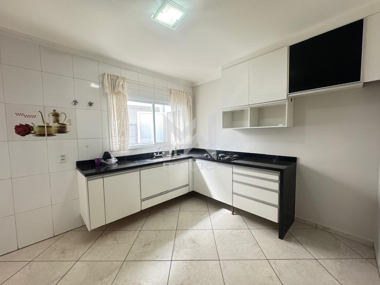 Casa em Condomínio à venda no Chácara das Nações: cozinha