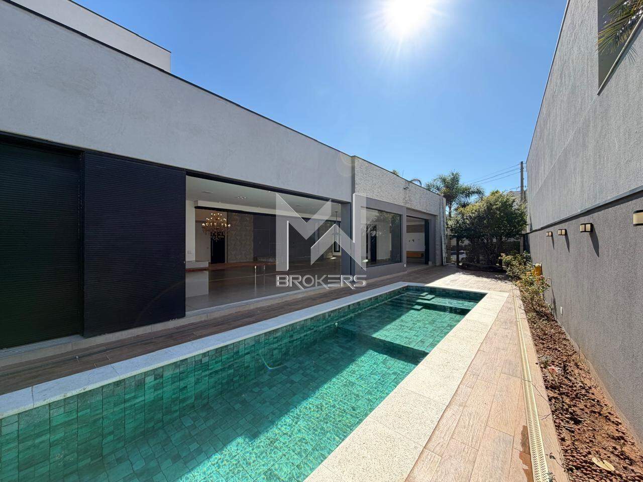 Casa em Condomínio à venda no Swiss Park: piscina