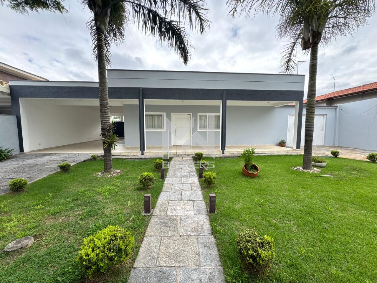 Casa em Condomínio para aluguel no Condomínio Marambaia: fachada