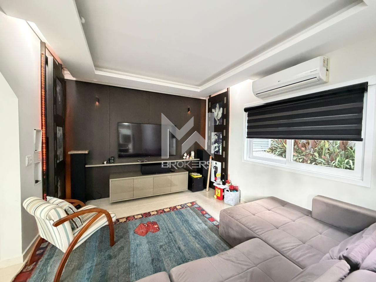 Casa em Condomínio à venda no Condomínio Vista Alegre: sala de TV