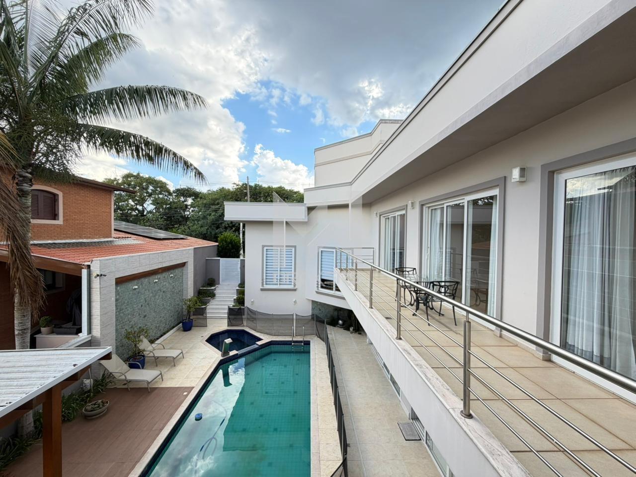 Casa em Condomínio à venda no Condomínio Vista Alegre: quintalvaranda