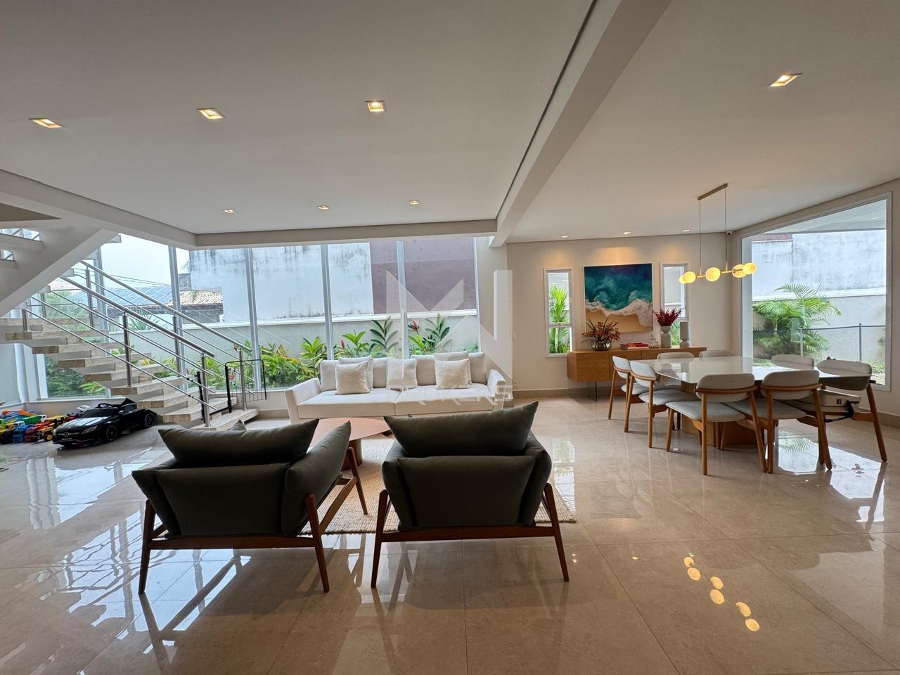 Casa em Condomínio à venda no Swiss Park: salas