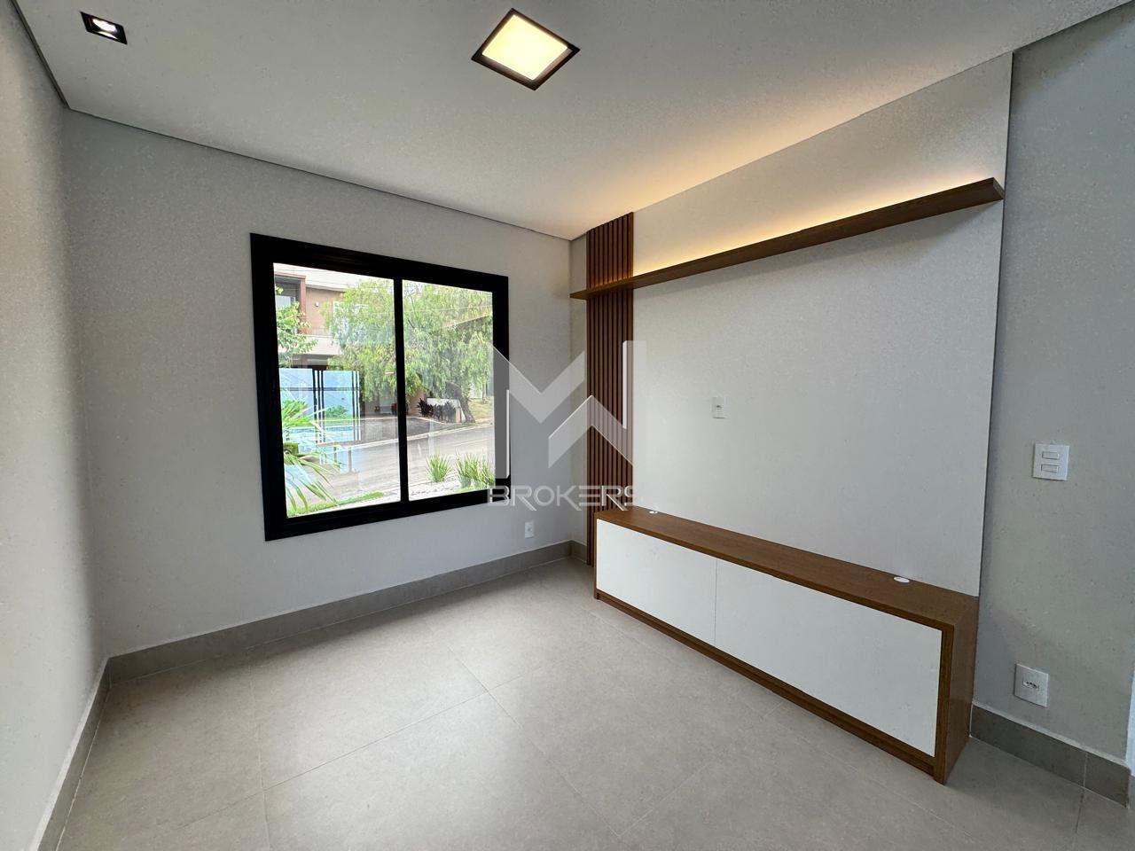 Casa em Condomínio à venda no Jardim São Marcos: sala de tv