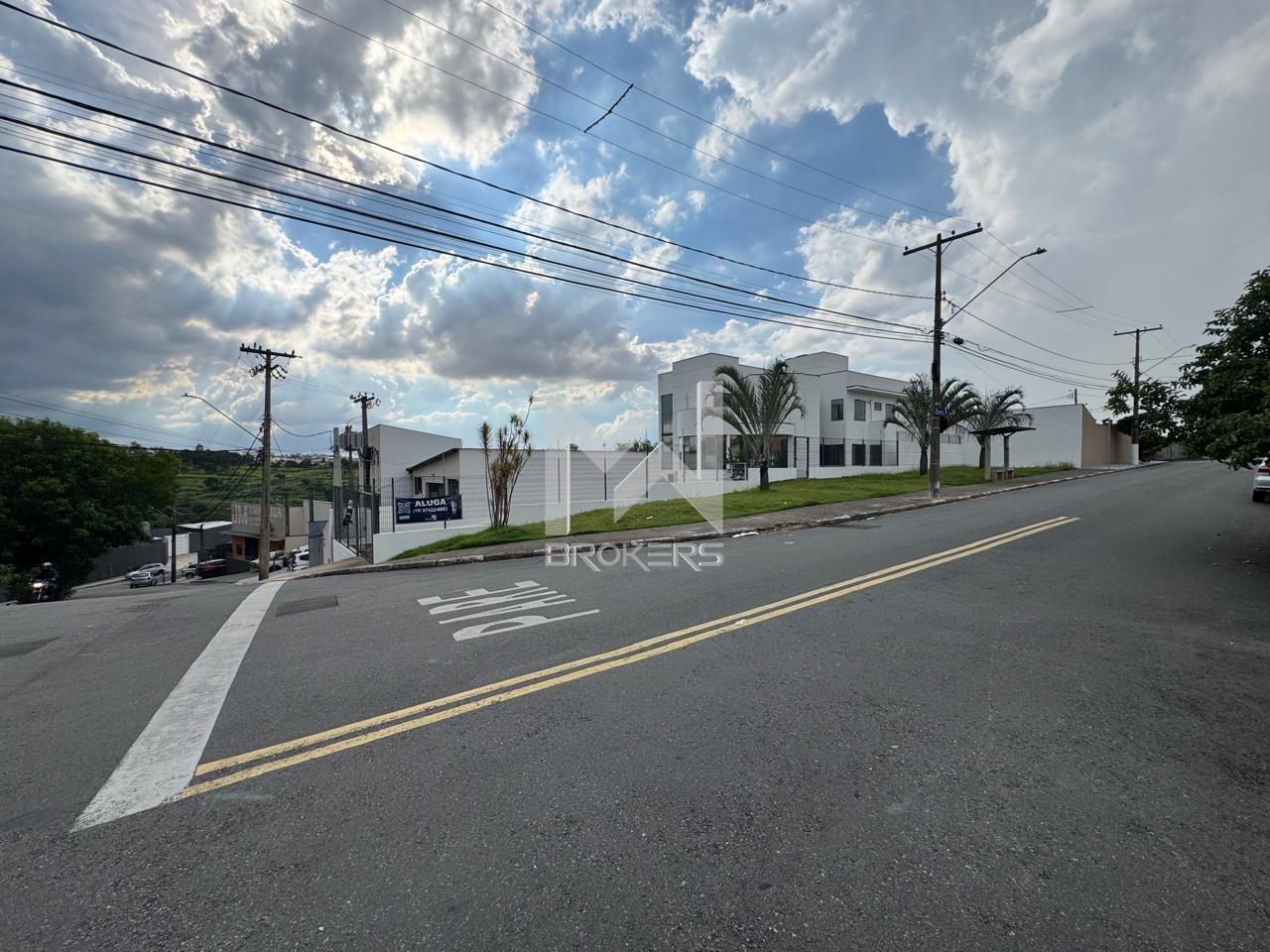 Salão Comercial para aluguel no Jardim Itapuã: fachada