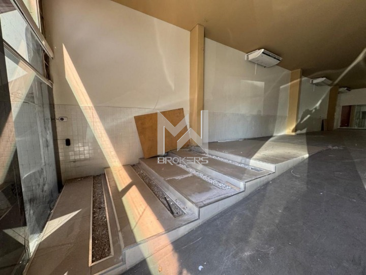 Salão Comercial para aluguel no Nova Vinhedo: entrada