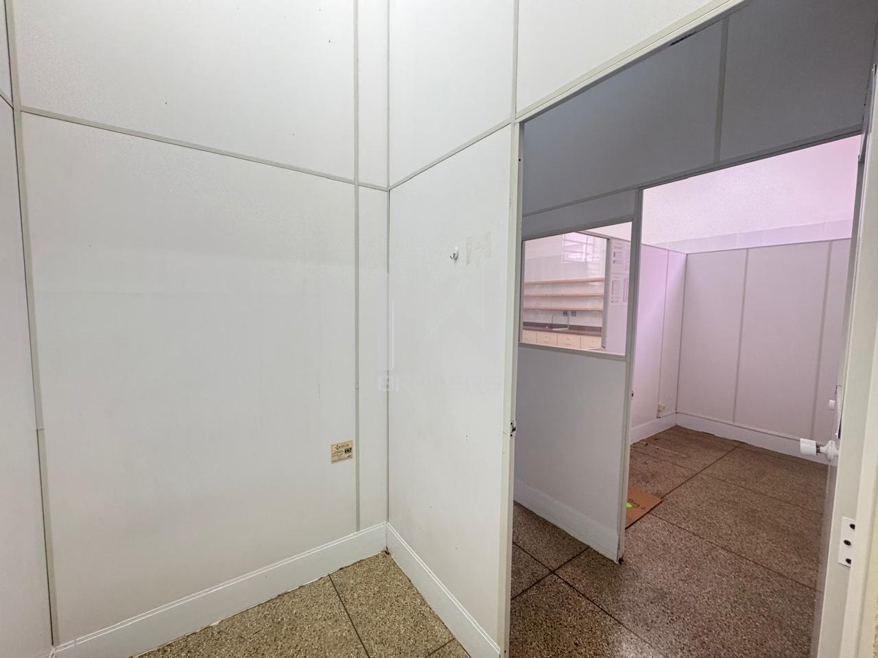 Prédio para aluguel no Jardim Ribeiro: salas