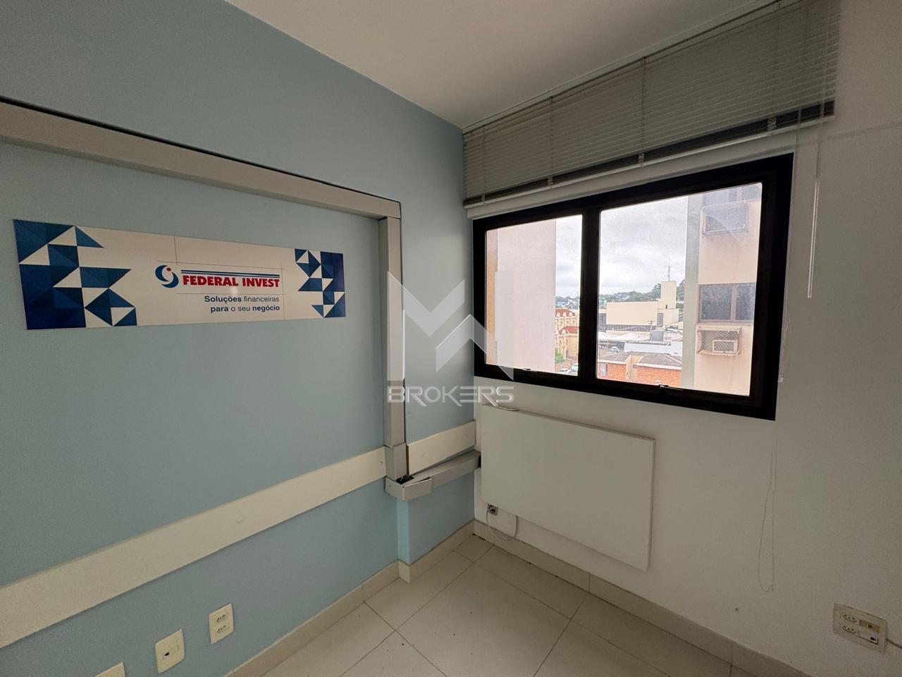 Sala à venda no Centro: sala