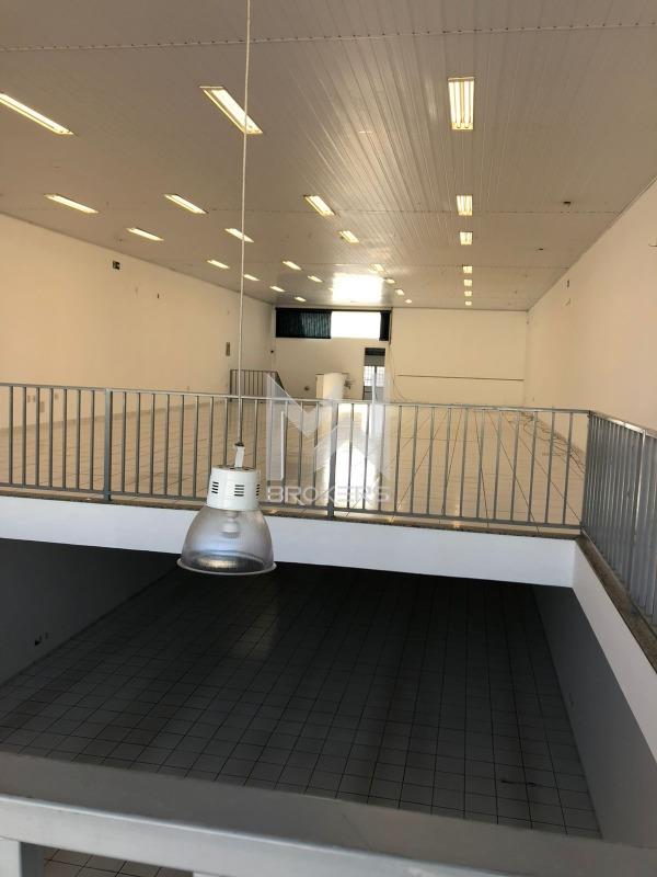 Salão Comercial para aluguel no Centro: mezanino