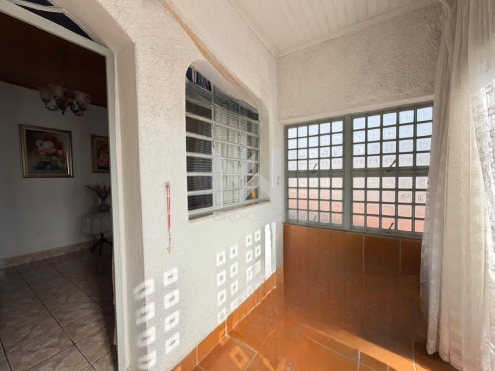 Casa à venda no Centro: 