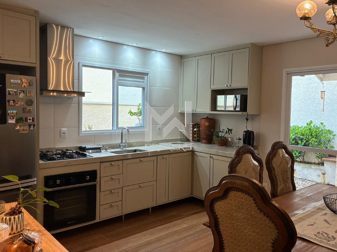 Casa em Condomínio à venda no Vila Omizollo: cozinha