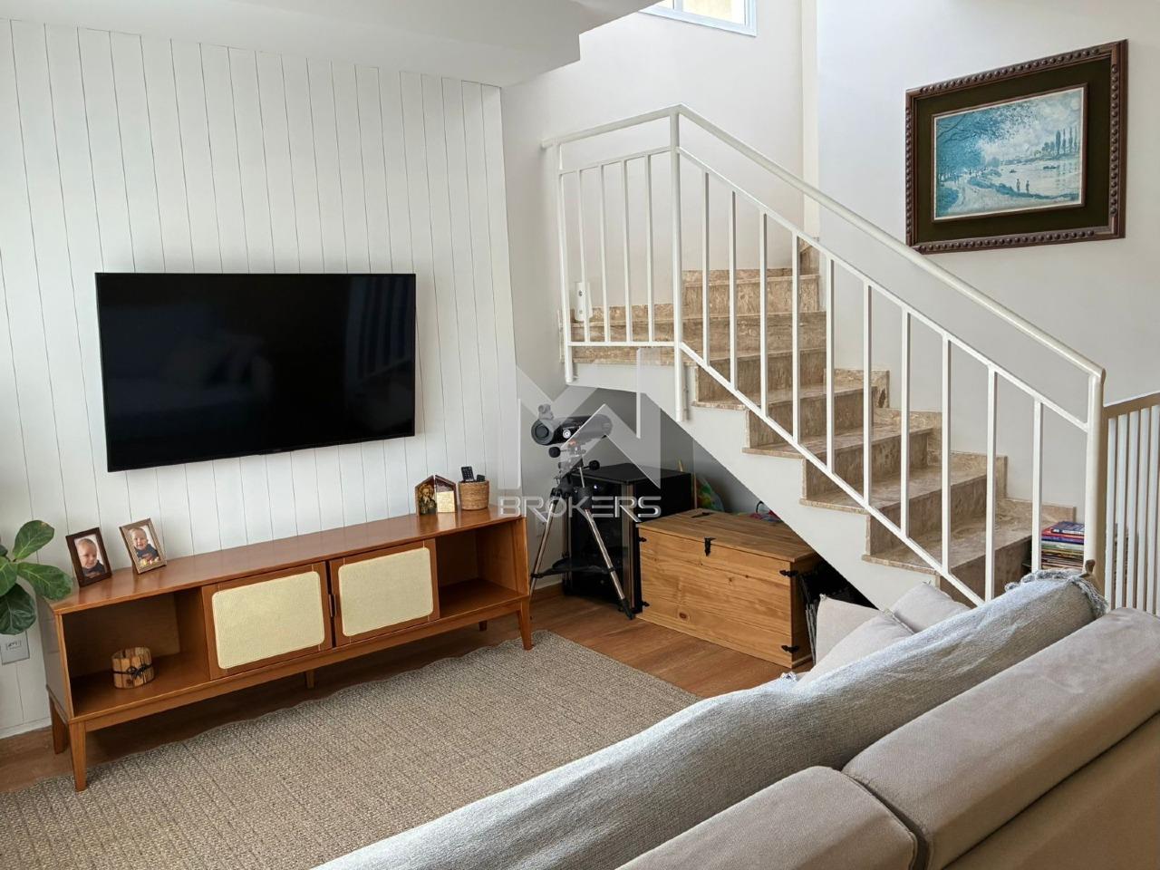 Casa em Condomínio à venda no Vila Omizollo: salas