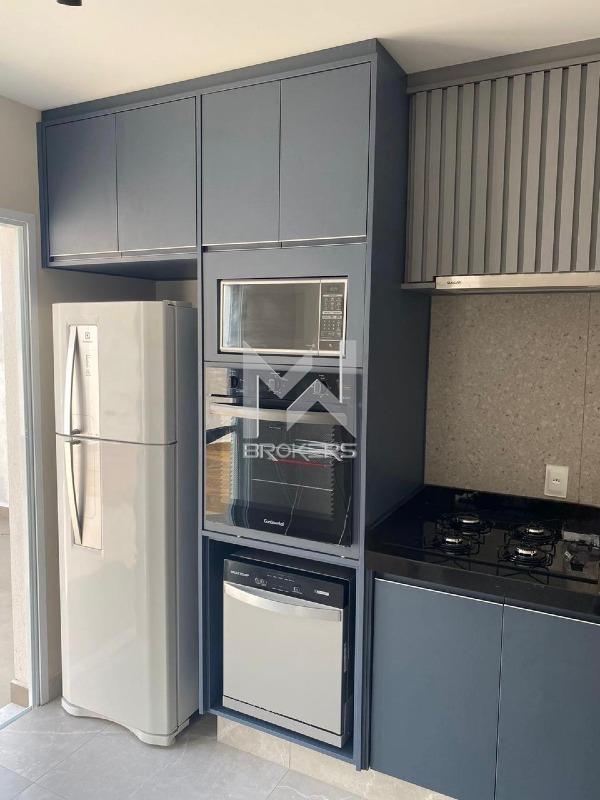 Casa em Condomínio à venda no Chácaras Alpina: cozinha