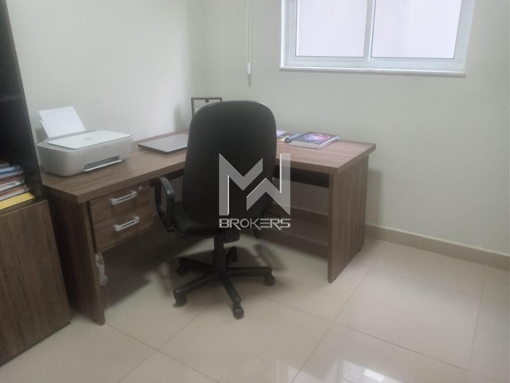Casa em Condomínio para aluguel no Roncáglia: escritório