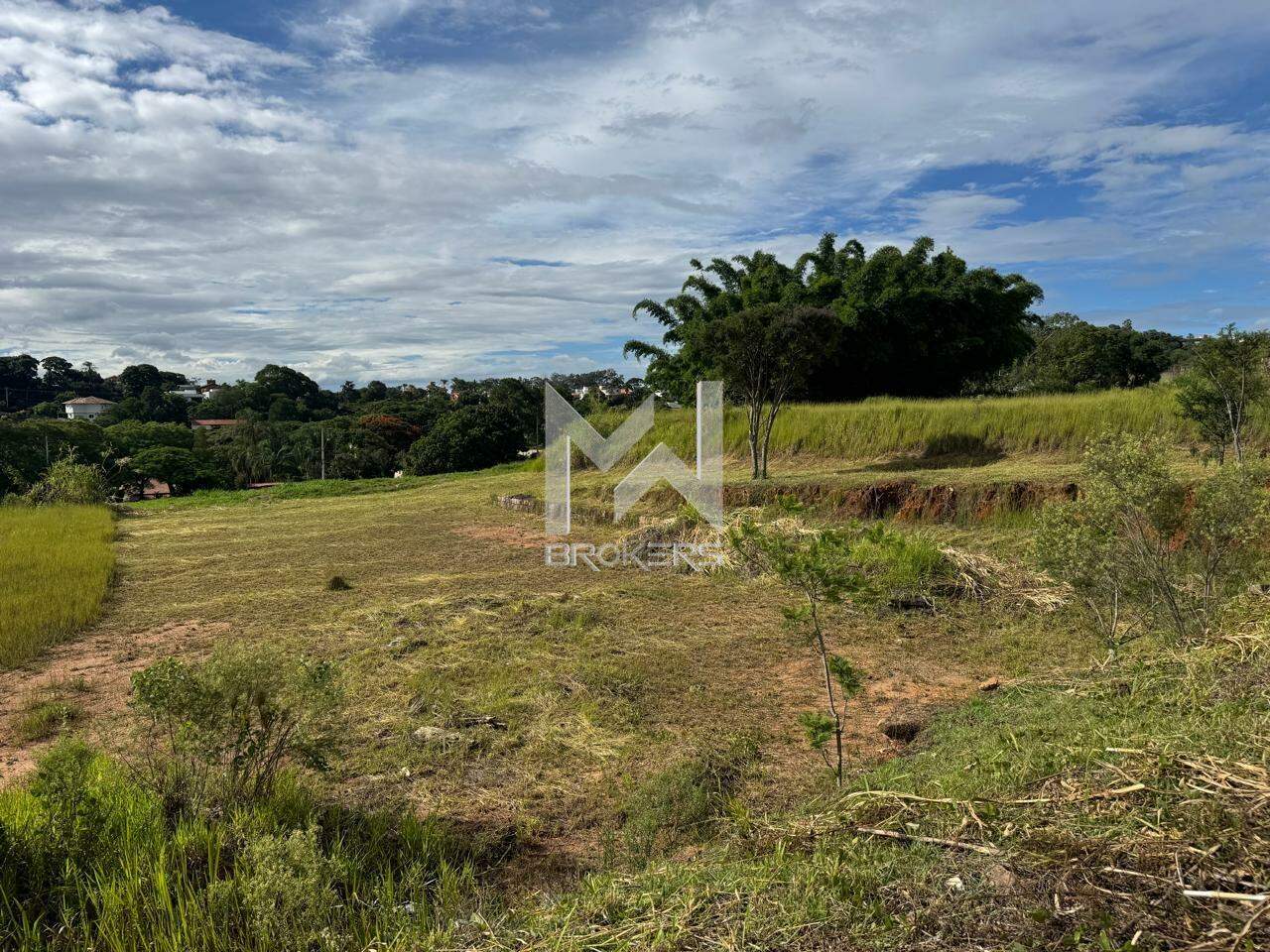Terreno à venda no Chácara do Trevo: 