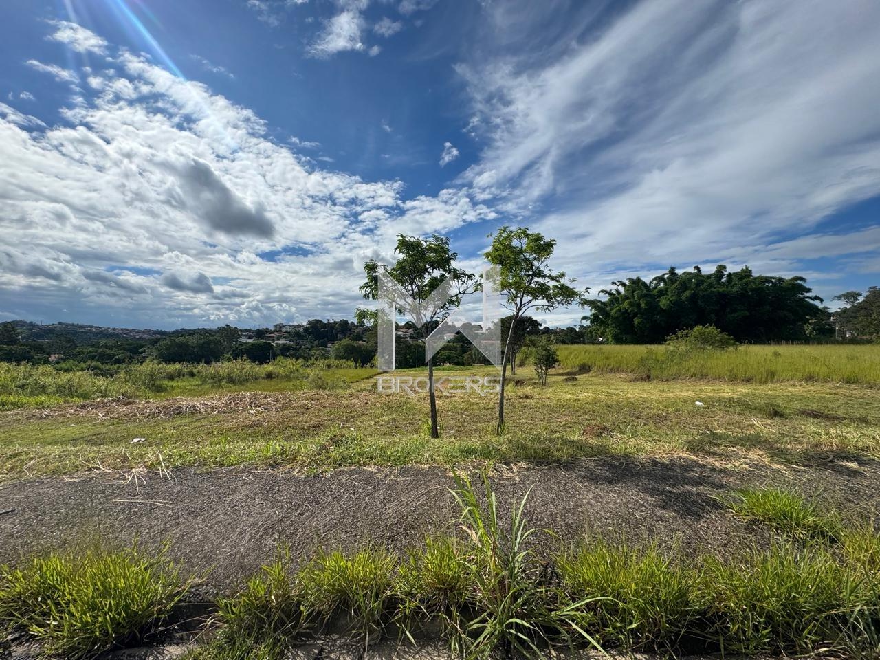 Terreno à venda no Chácara do Trevo: Frontal