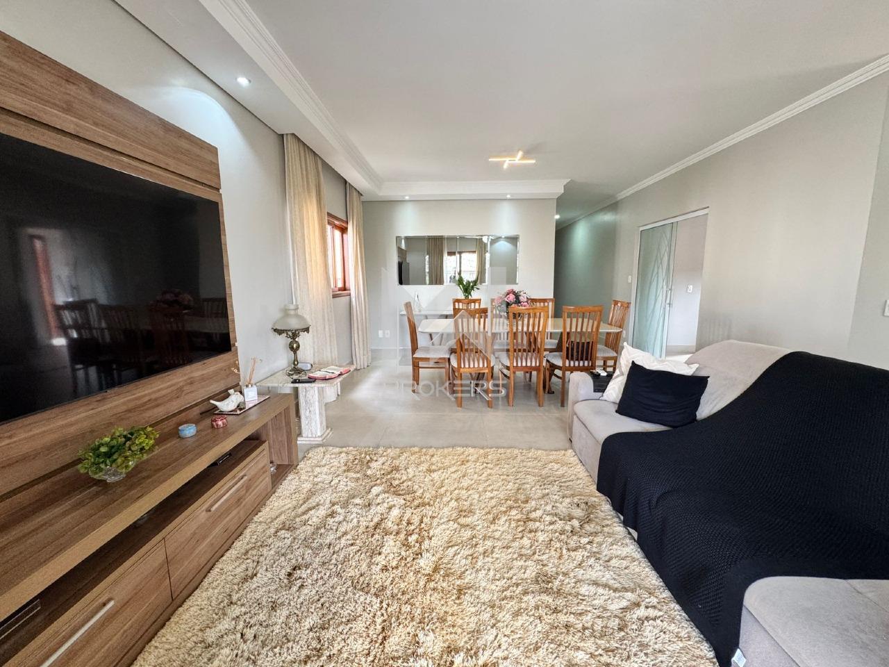 Casa em Condomínio à venda no Condomínio Residencial Terras do Oriente: sala tv