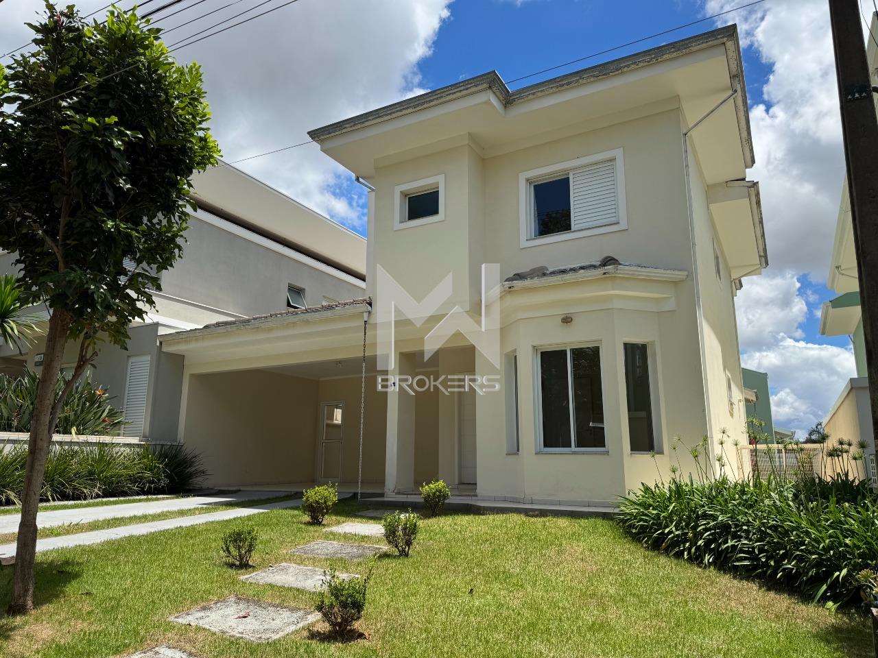 Casa em Condomínio para aluguel no Bosque: Fachada