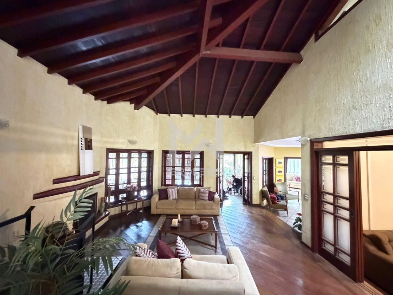 Casa em Condomínio à venda no Chácaras Silvania: sala