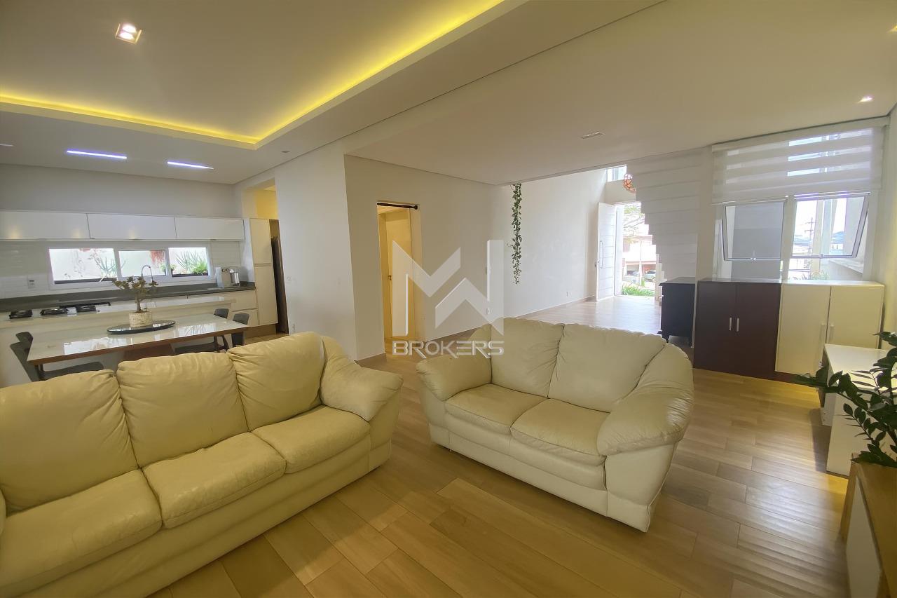 Casa em Condomínio à venda no Roncáglia: salas