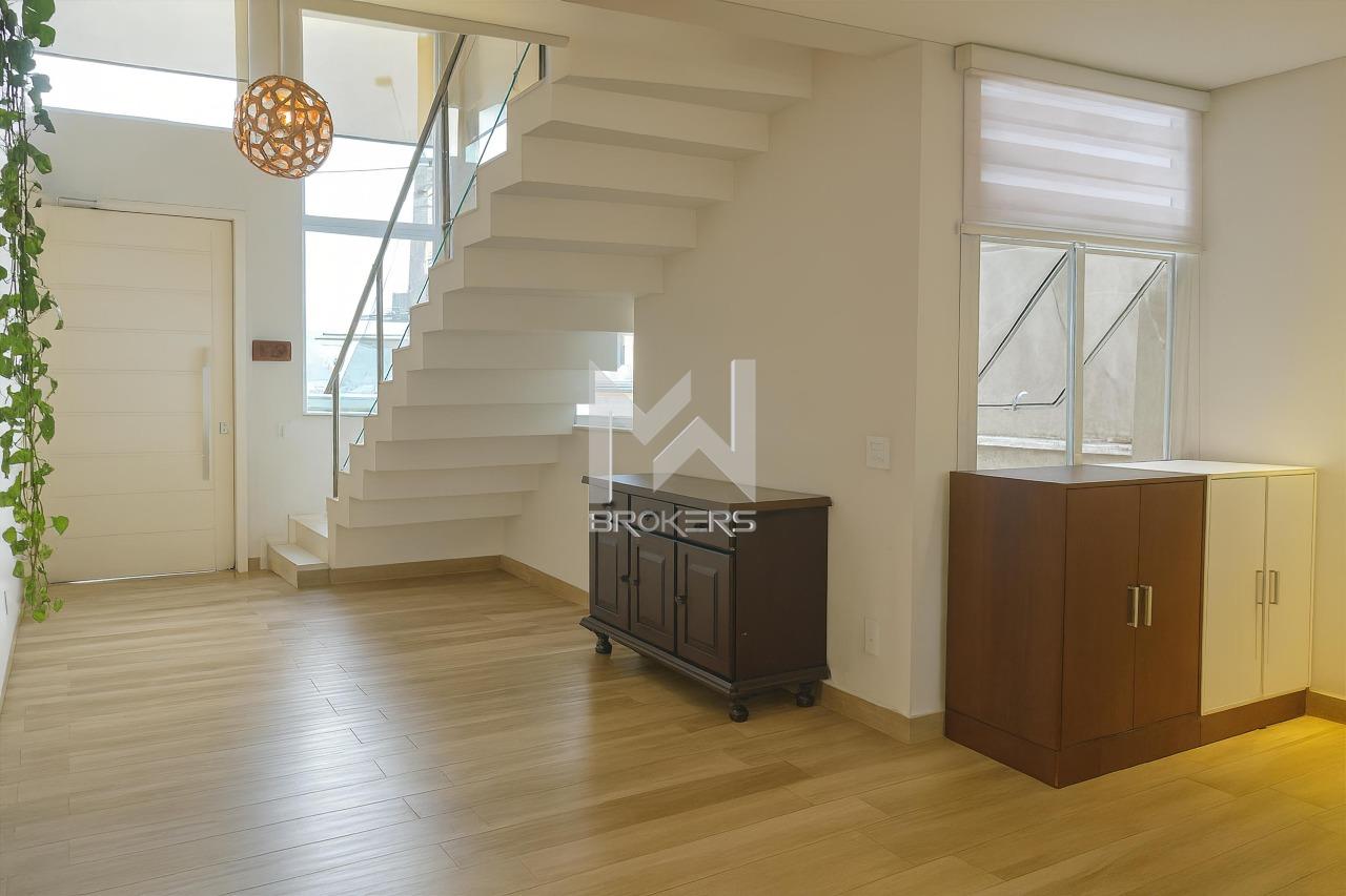 Casa em Condomínio à venda no Roncáglia: hall de entrada