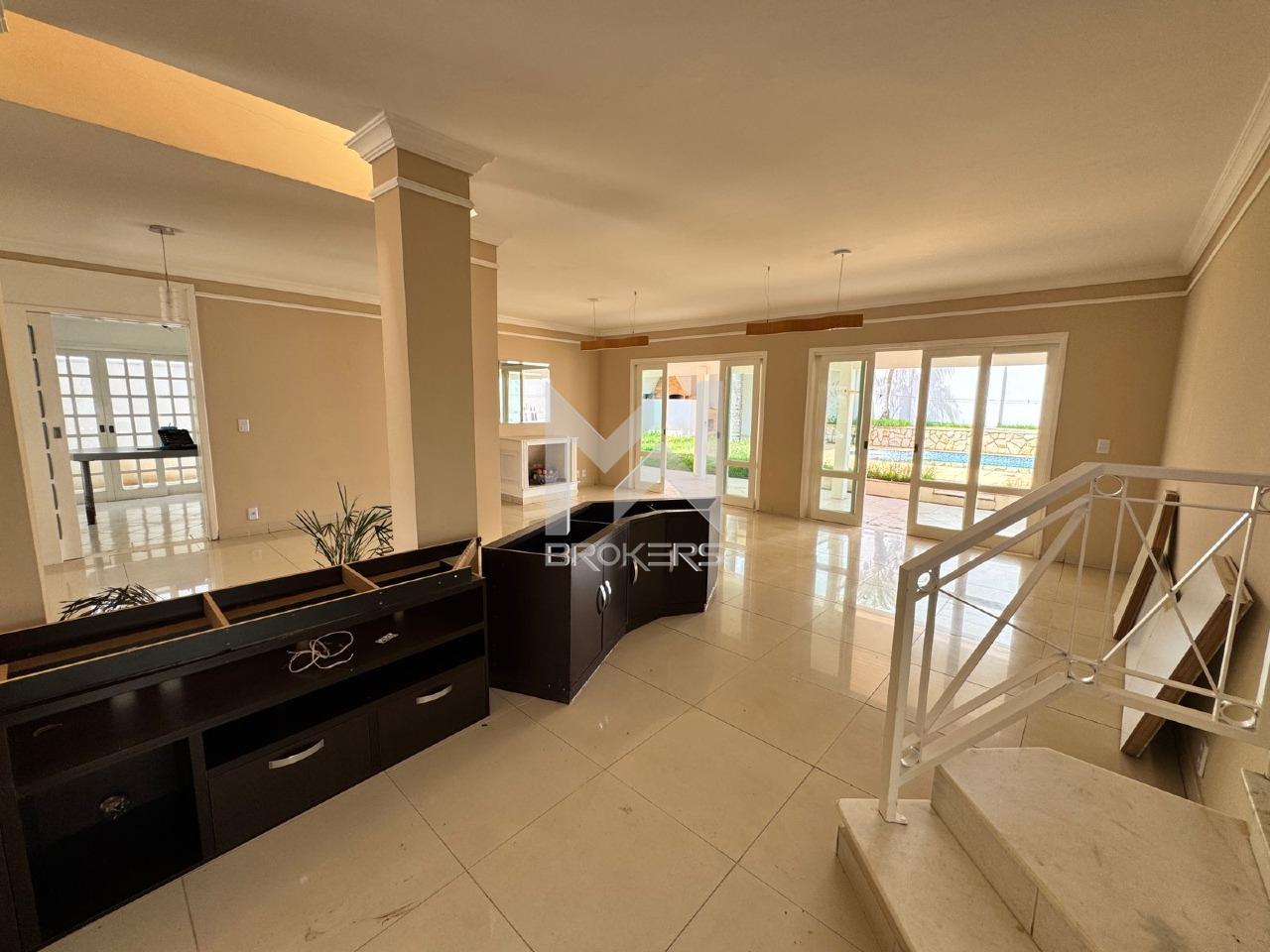 Casa em Condomínio à venda no Villaggio Capríccio: salas