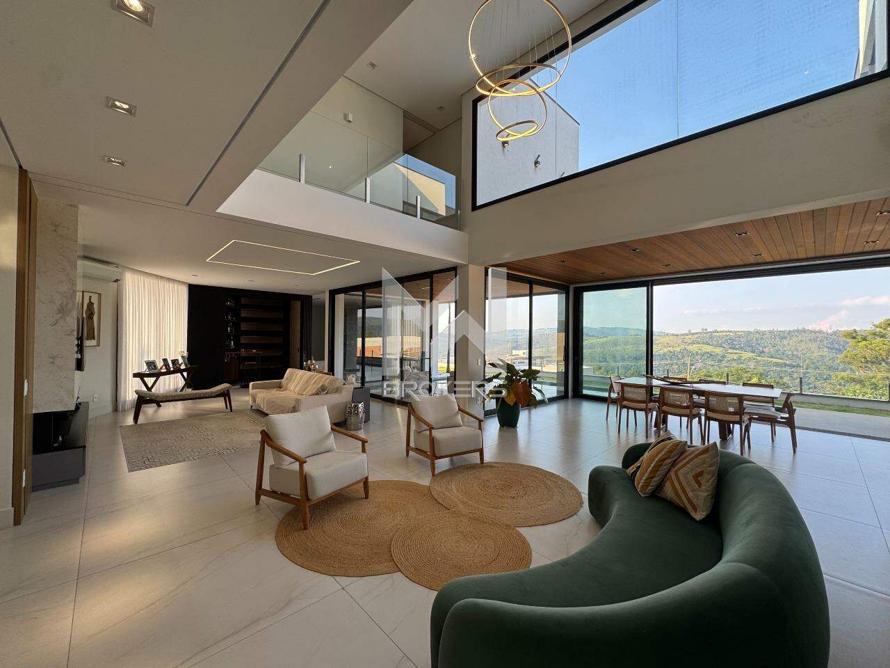 Casa em Condomínio à venda no Condomínio Campo de Toscana: Sala de Estar