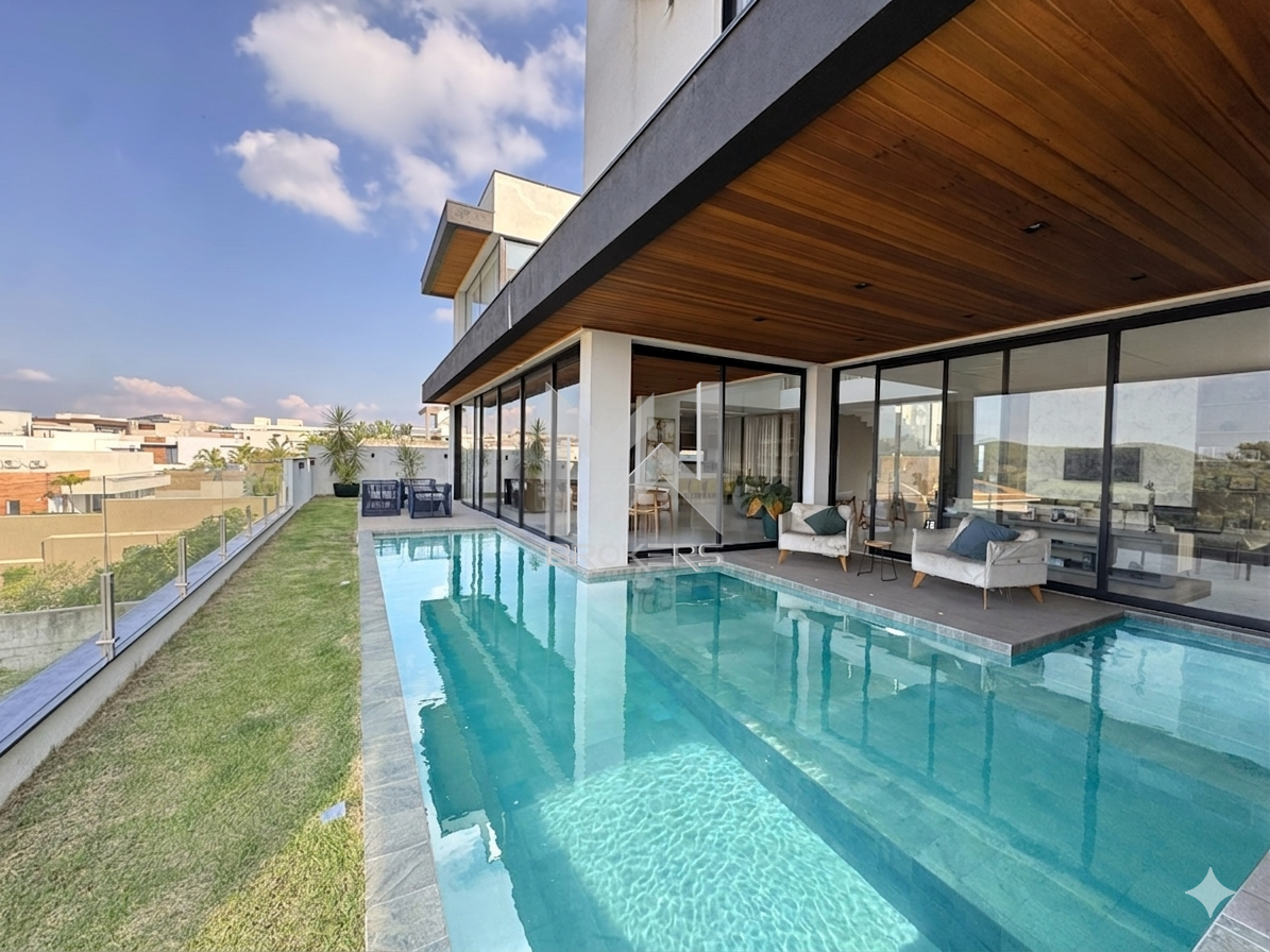 Casa em Condomínio à venda no Condomínio Campo de Toscana: Piscina