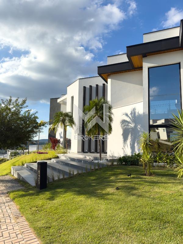 Casa em Condomínio à venda no Condomínio Campo de Toscana: Fachada