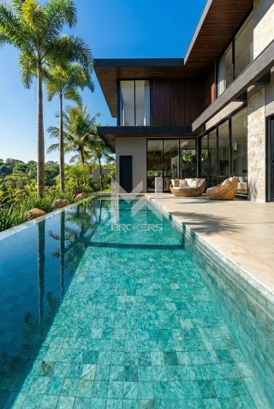 Casa em Condomínio à venda no Roncáglia: piscina