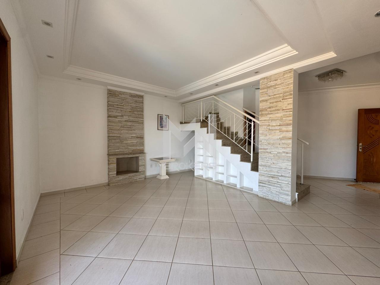 Casa em Condomínio para aluguel no Villaggio Capríccio: salas