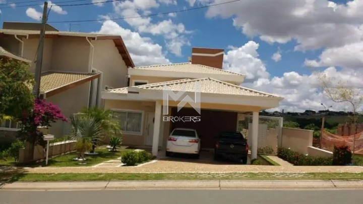 Casa em Condomínio à venda no Swiss Park: fachada