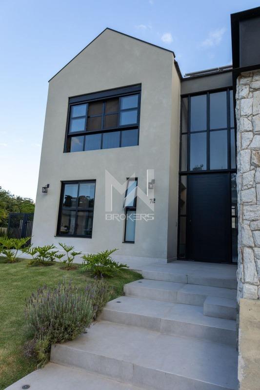 Casa em Condomínio à venda no Condomínio Villagio Paradiso: Entrada principal