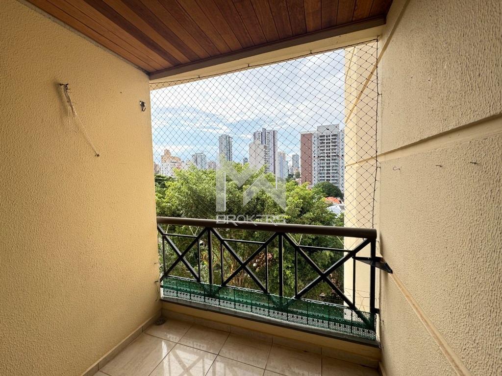 Apartamento à venda no Cambuí: Varanda